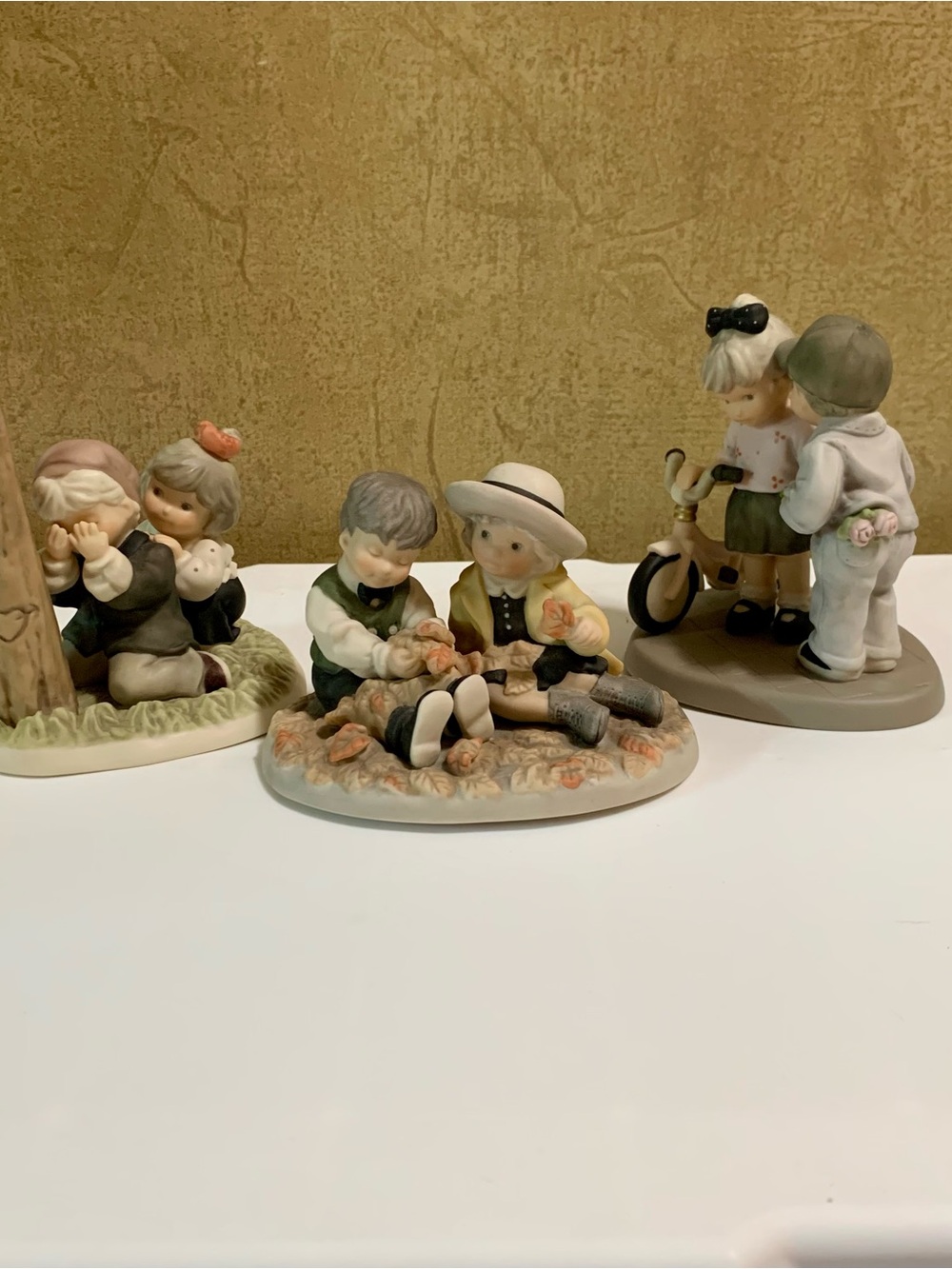 VTG Kim Anderson Enesco Figurine Lot of 3 Pretty as a Picture Hallmark Exclusive